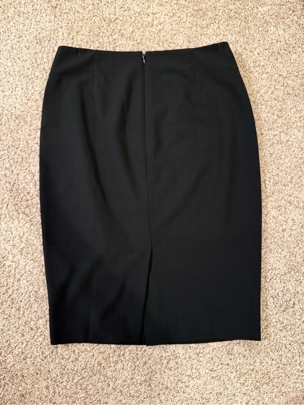 Work skirts - Picture 2 of 7